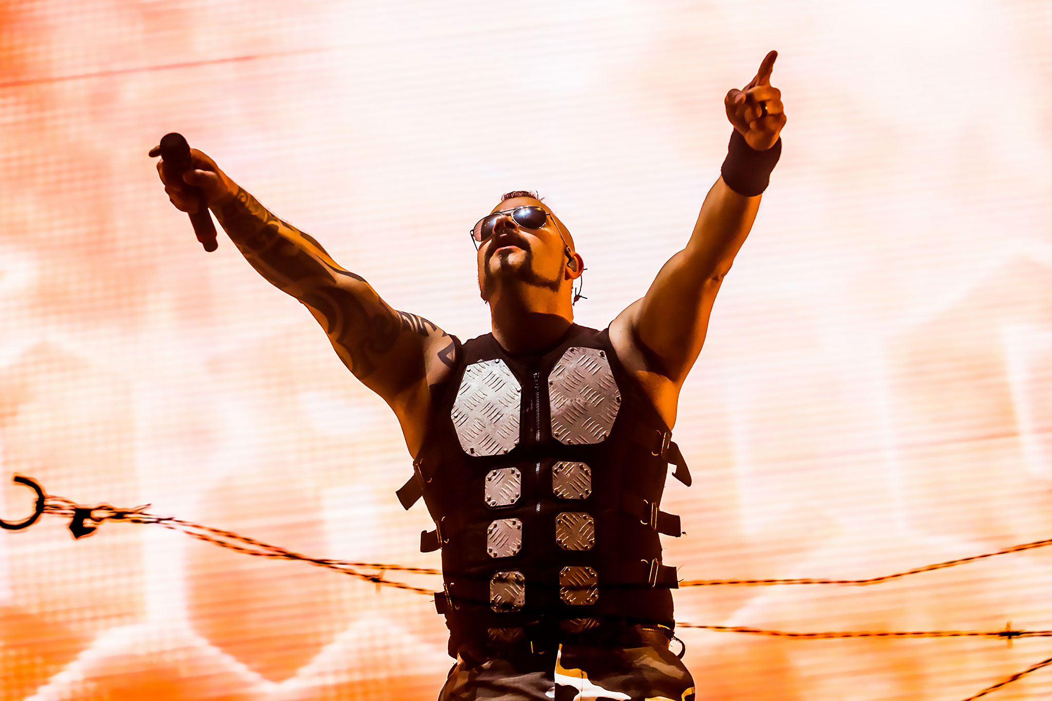 Sabaton - Joakim Brodén - Mainstage Hellfest 2019